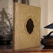 Чудотворные иконы — книга в кожаном переплёте — необычный подарок — фотография 1