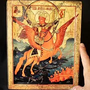 Подарочная икона "Арх. Михаил - предводитель святого воинства — фотография 1