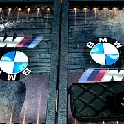 На память: Нарды под стеклом «BMW» — фотография 8