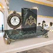 Часы «Элина» с орлом Росгвардии и подставкой — красивый подарок — фотография 1
