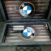 Нарды под стеклом «BMW» — необычный подарок — фотография 6